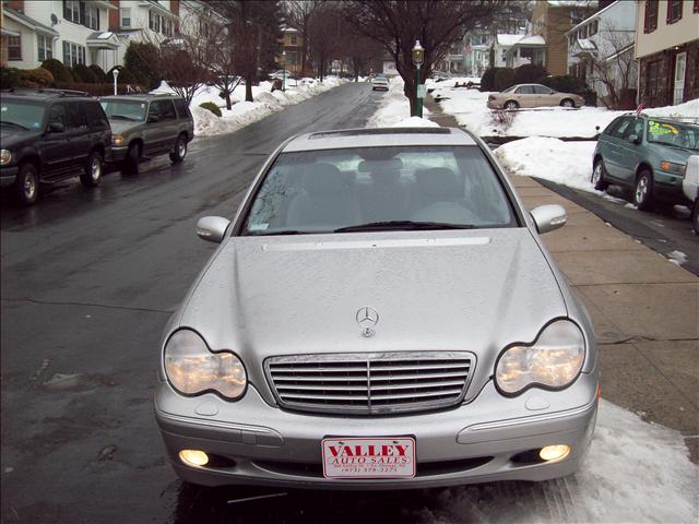 Mercedes-Benz C Class LTZ Sport Utility Pickup 4D 5 1/4 Ft Sedan