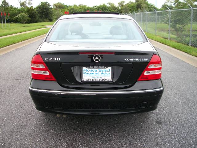 Mercedes-Benz C Class 2003 photo 3