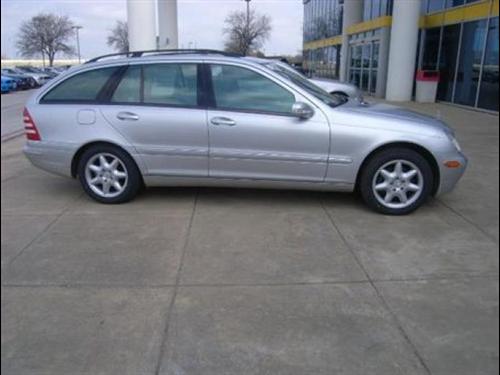 Mercedes-Benz C Class 2003 photo 3