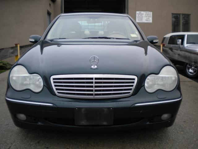 Mercedes-Benz C Class 2003 photo 1