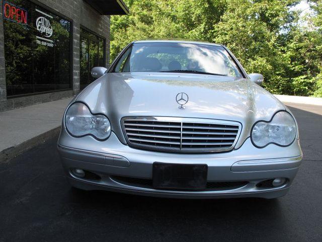 Mercedes-Benz C Class 2003 photo 1