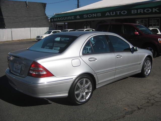 Mercedes-Benz C Class 2003 photo 1