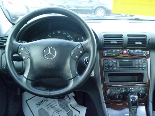 Mercedes-Benz C Class 2003 photo 5