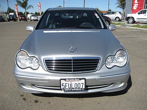 Mercedes-Benz C Class 2004 photo 3