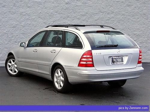 Mercedes-Benz C Class 2004 photo 1