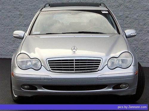 Mercedes-Benz C Class 2004 photo 3