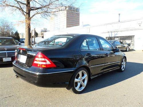 Mercedes-Benz C Class 2005 photo 1