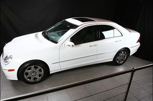 Mercedes-Benz C Class 2005 photo 1