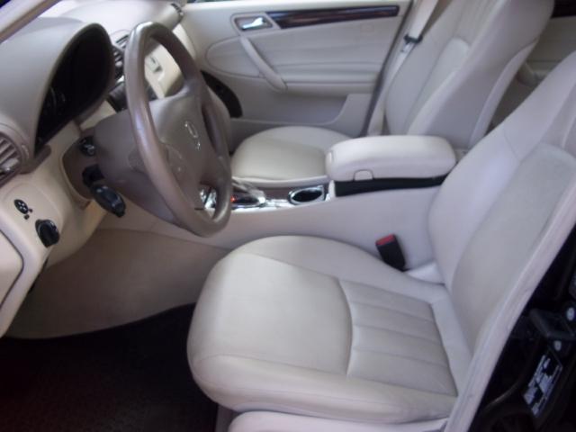 Mercedes-Benz C Class 2005 photo 5