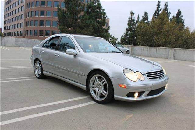 Mercedes-Benz C Class 2005 photo 1