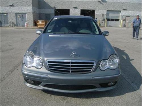 Mercedes-Benz C Class 2005 photo 1