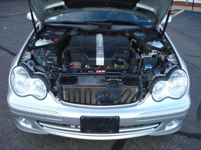 Mercedes-Benz C Class 2005 photo 4