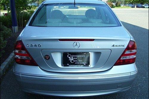 Mercedes-Benz C Class 2005 photo 4