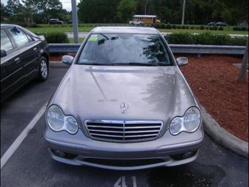 Mercedes-Benz C Class 2005 photo 1