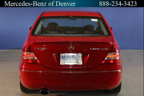 Mercedes-Benz C Class 2005 photo 1