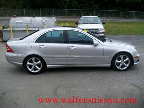 Mercedes-Benz C Class 2005 photo 3