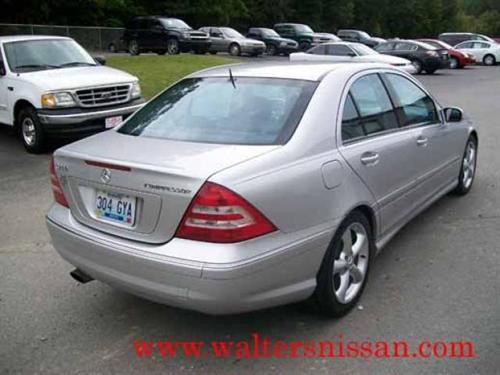 Mercedes-Benz C Class 2005 photo 4