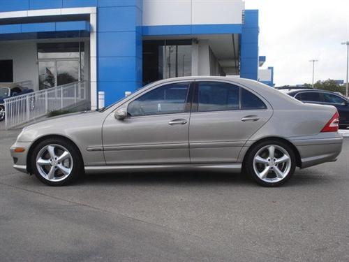 Mercedes-Benz C Class 2006 photo 3