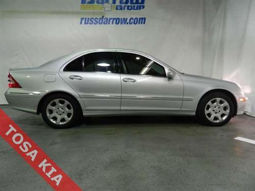 Mercedes-Benz C Class 2006 photo 2