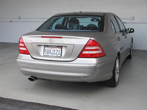 Mercedes-Benz C Class 2006 photo 5