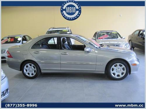 Mercedes-Benz C Class 2006 photo 2