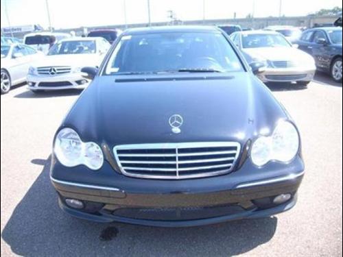 Mercedes-Benz C Class 2006 photo 1