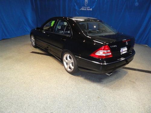 Mercedes-Benz C Class 2006 photo 3