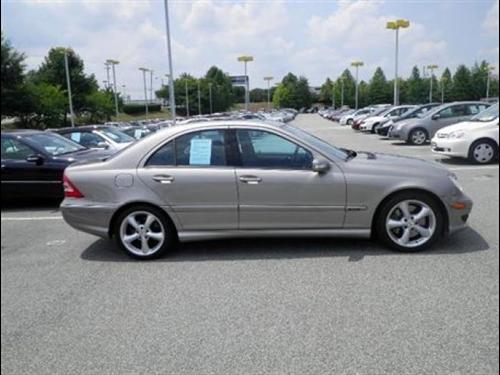 Mercedes-Benz C Class 2006 photo 3