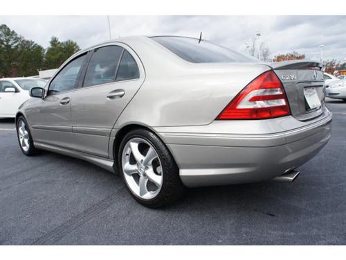 Mercedes-Benz C Class 2006 photo 1