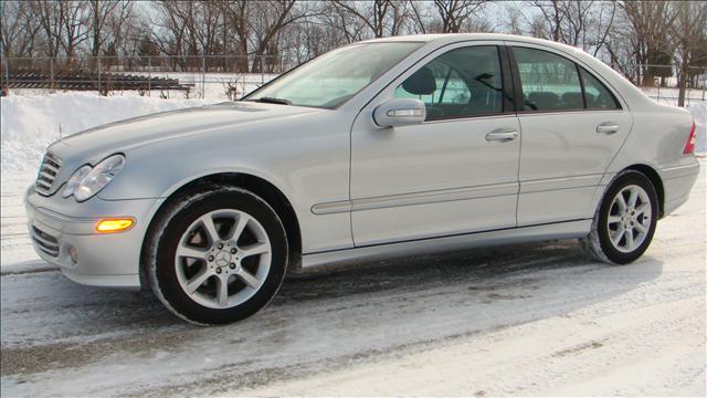 Mercedes-Benz C Class Clk350 Coupe Sedan