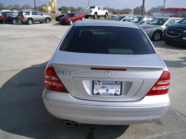 Mercedes-Benz C Class 2007 photo 5