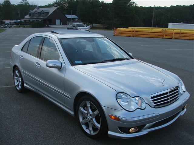 Mercedes-Benz C Class 2007 photo 2