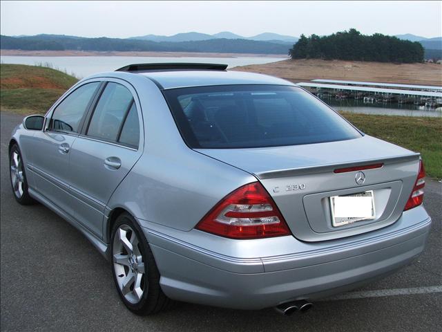 Mercedes-Benz C Class 2007 photo 5