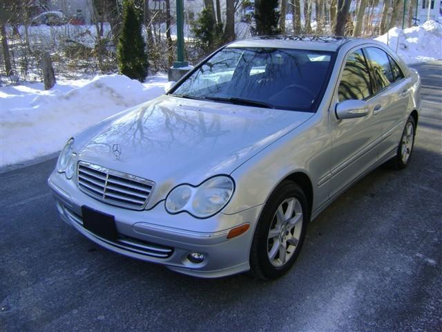 Mercedes-Benz C Class 2007 photo 1