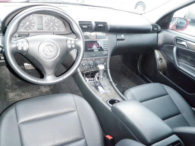 Mercedes-Benz C Class 2007 photo 3