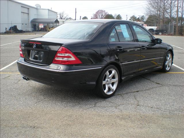 Mercedes-Benz C Class 2007 photo 4