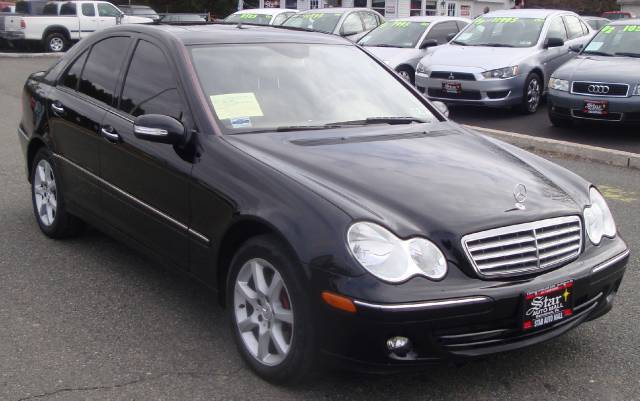 Mercedes-Benz C Class 2007 photo 2