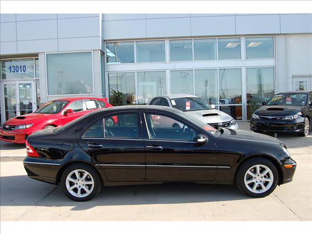 Mercedes-Benz C Class 2007 photo 1