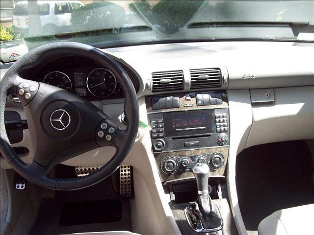 Mercedes-Benz C Class 2007 photo 3