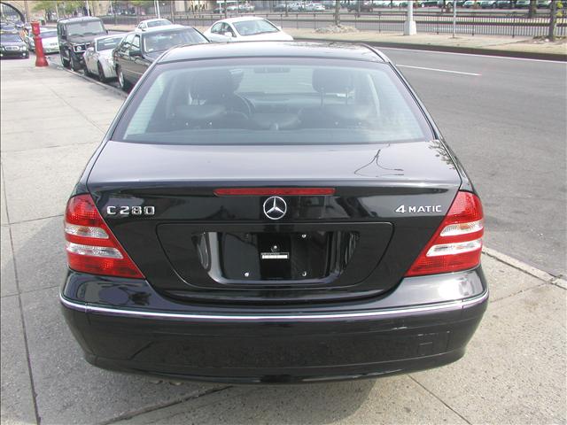 Mercedes-Benz C Class 2007 photo 2