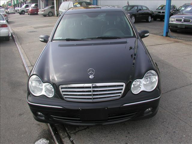 Mercedes-Benz C Class 2007 photo 5