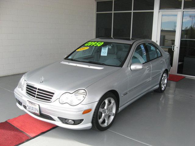 Mercedes-Benz C Class 2007 photo 1