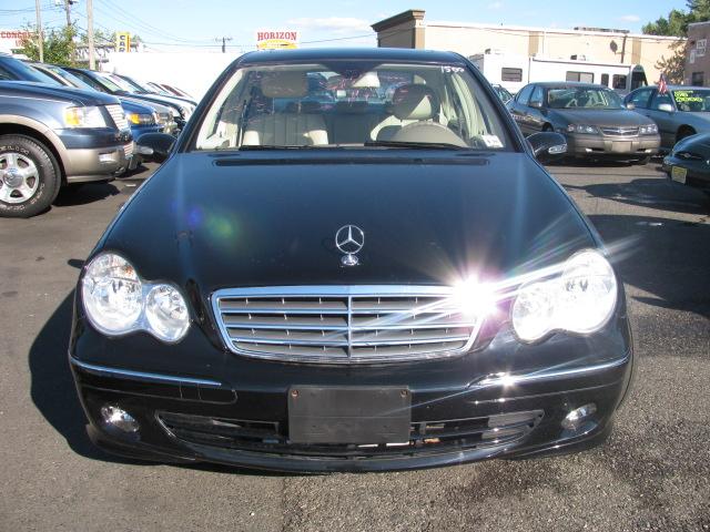 Mercedes-Benz C Class 2007 photo 3