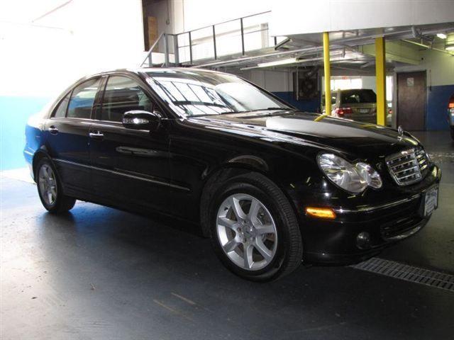 Mercedes-Benz C Class 2007 photo 2