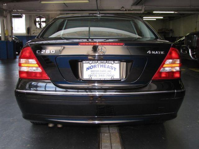 Mercedes-Benz C Class 2007 photo 3