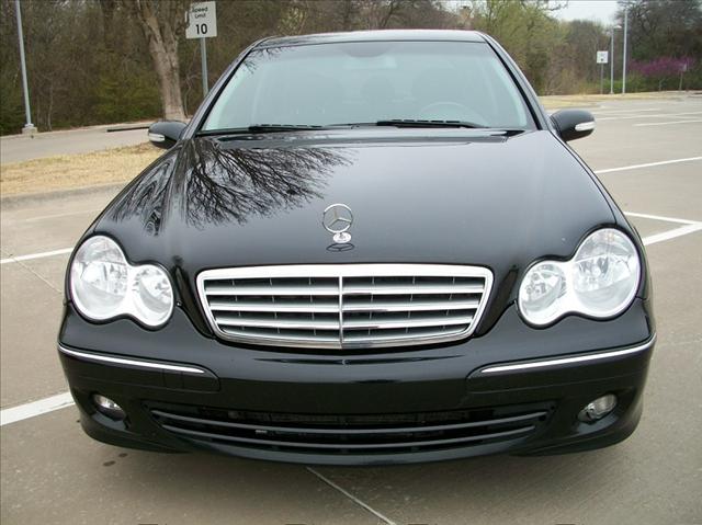 Mercedes-Benz C Class 2007 photo 2