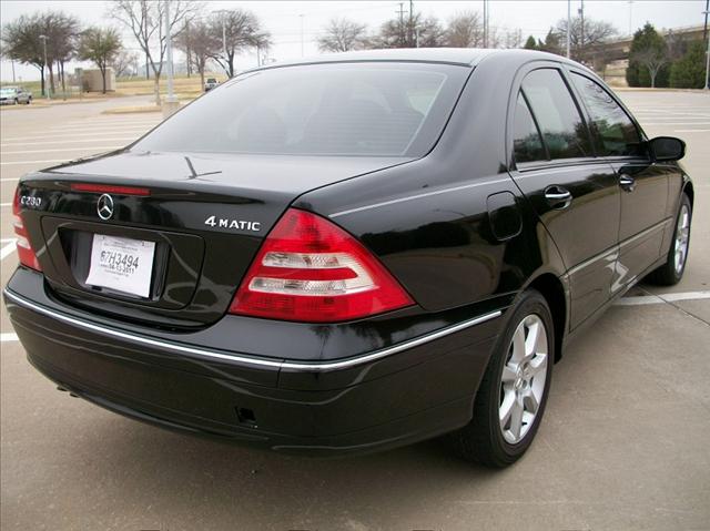 Mercedes-Benz C Class 2007 photo 4