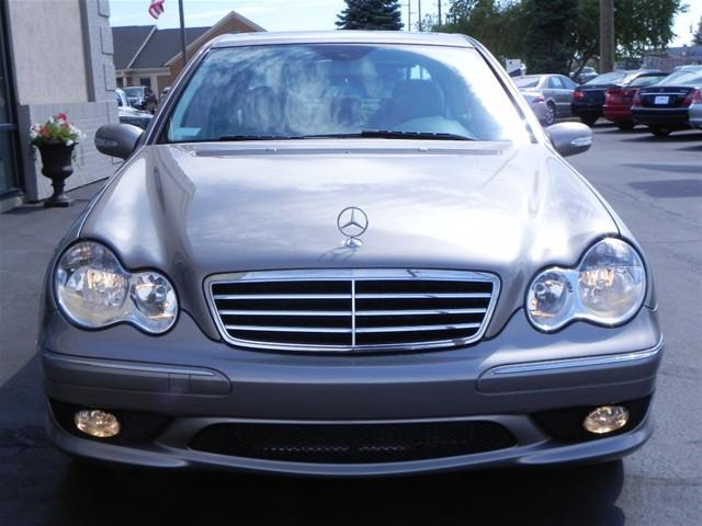 Mercedes-Benz C Class 2007 photo 4