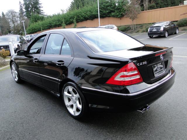 Mercedes-Benz C Class 2007 photo 5