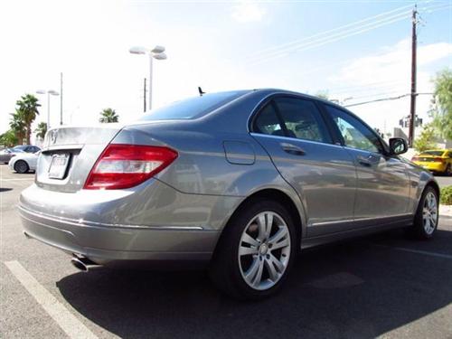 Mercedes-Benz C Class 2008 photo 4